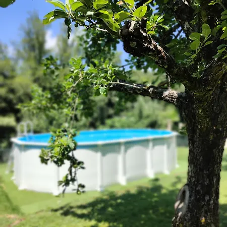 Exclusiva Mariano Con Acceso Directo Al Rio Сasa de vacaciones Baralla